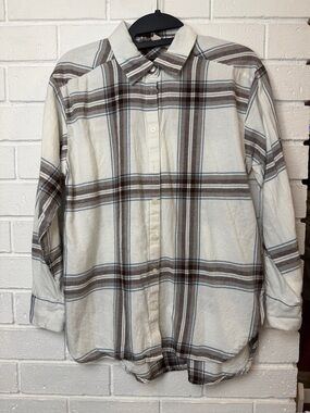 NWOT - Loft Women’s White & Brown Plaid Button-Up Shirt